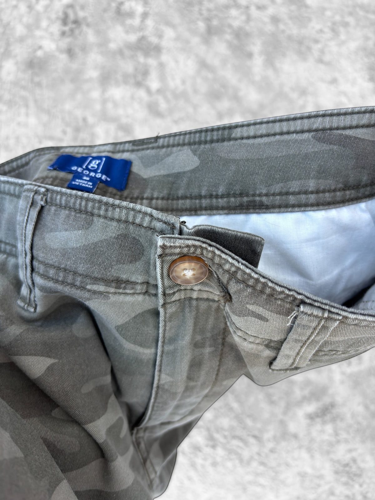 Camo Short - 30