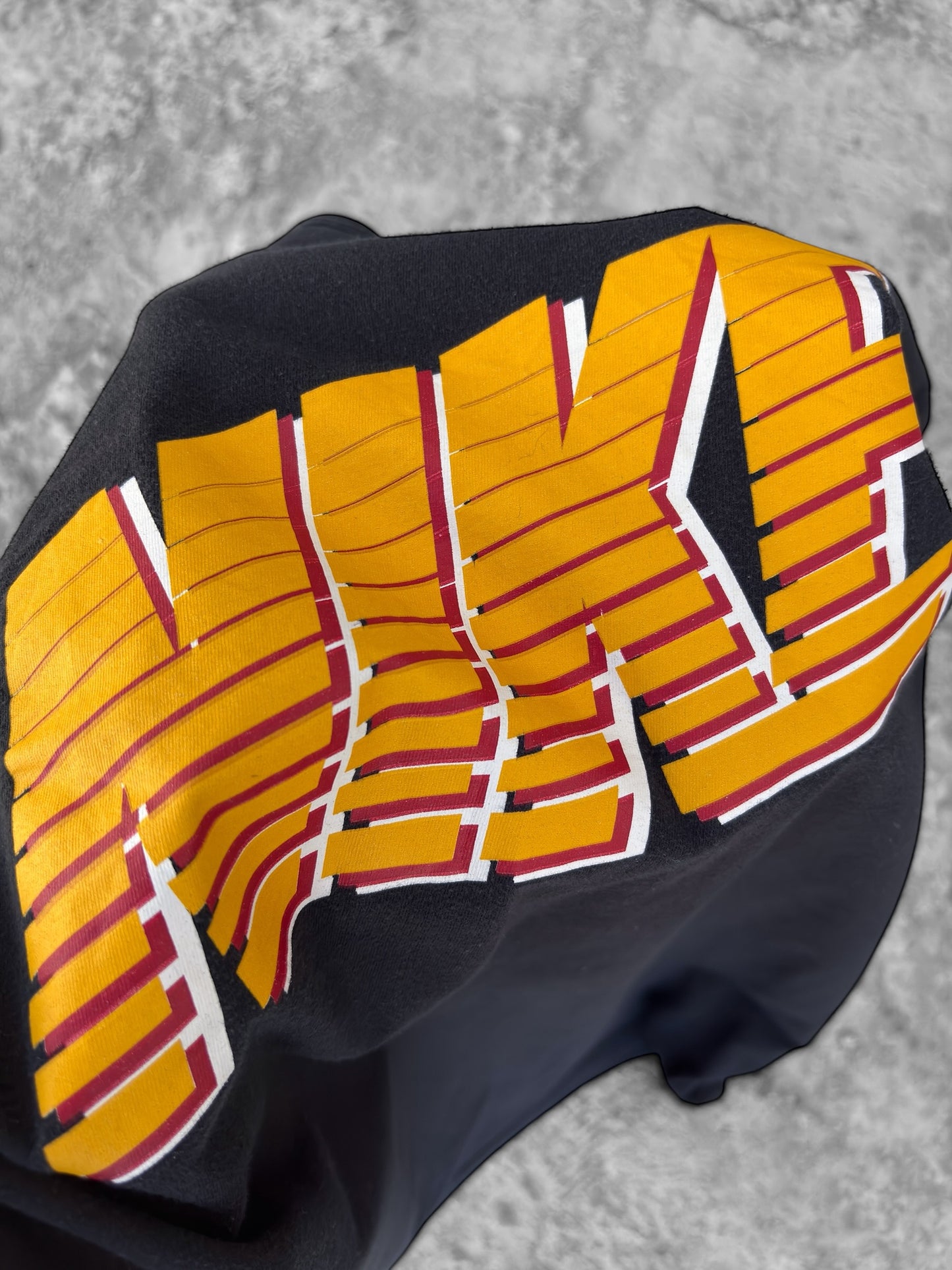 Nike Tee - L