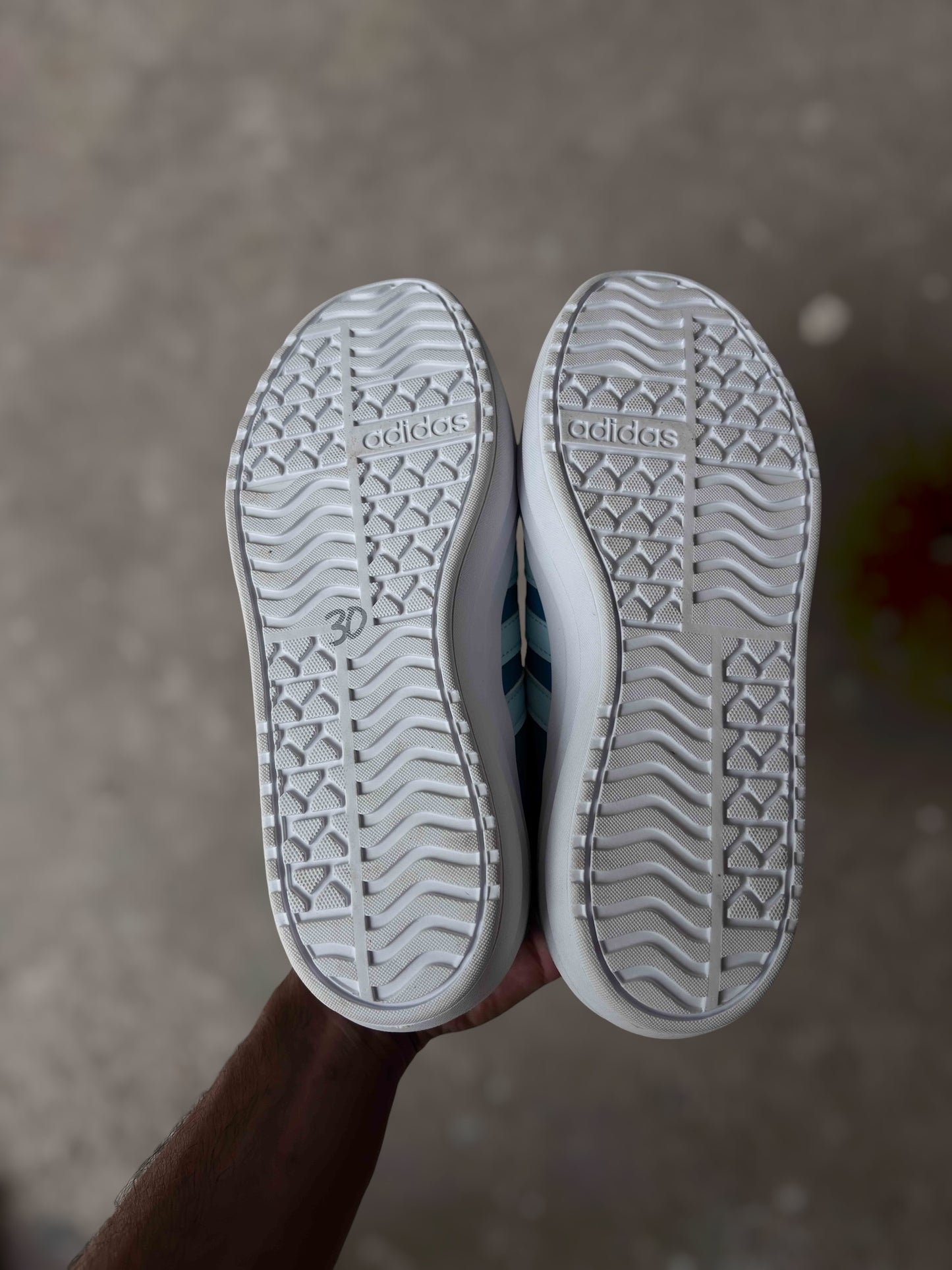Adidas Court Bold - 24.5 US