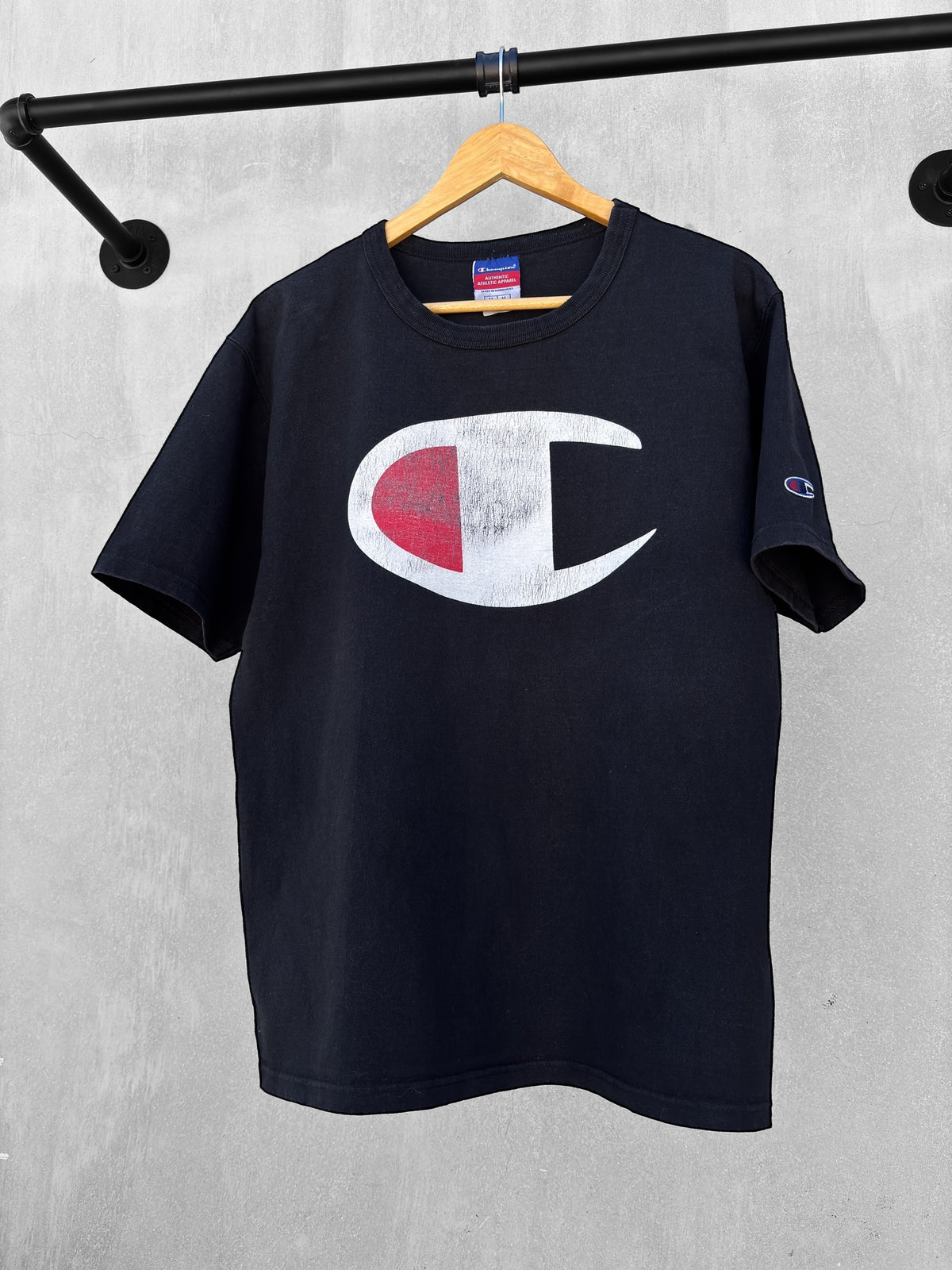 Champion - M