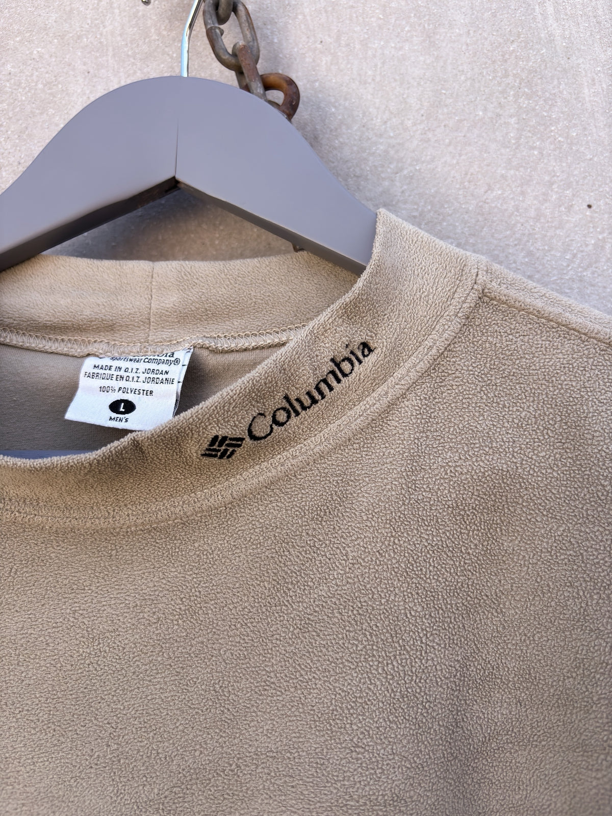 Columbia - L