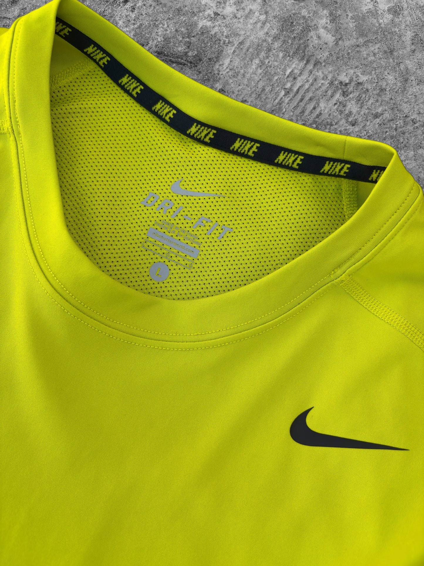 Nike Sport - L