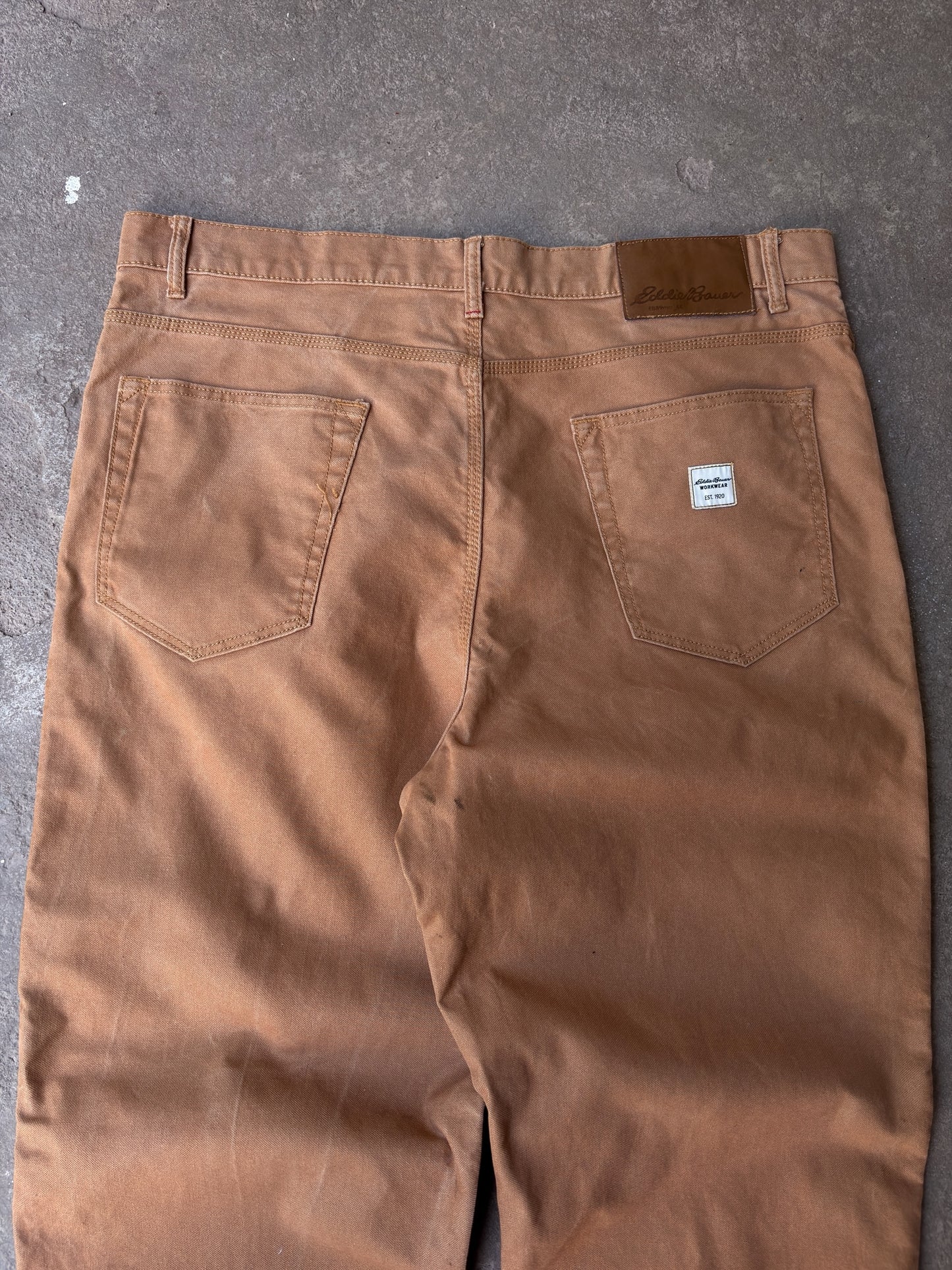 Eddie Bauer - 40