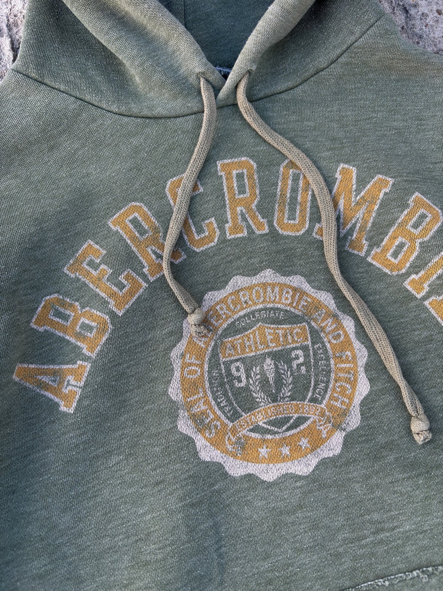 Abercrombie - M