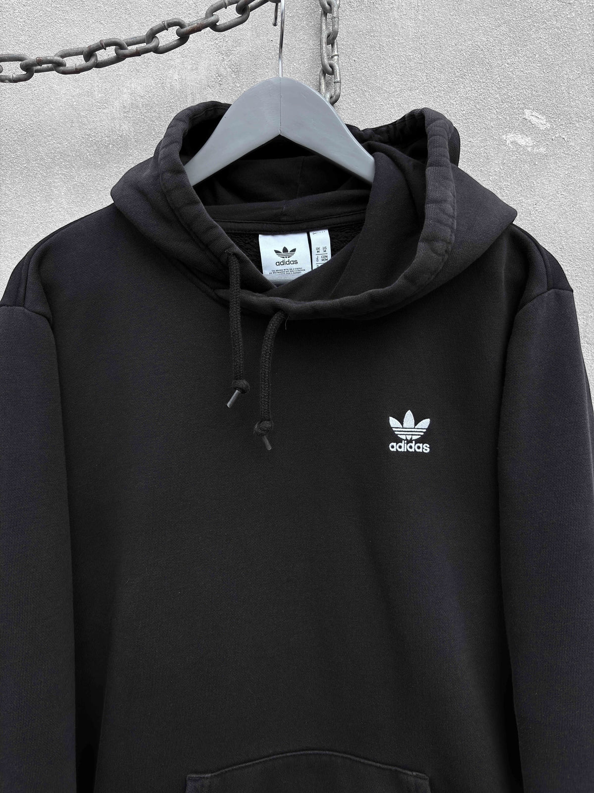Adidas Hoodie - M