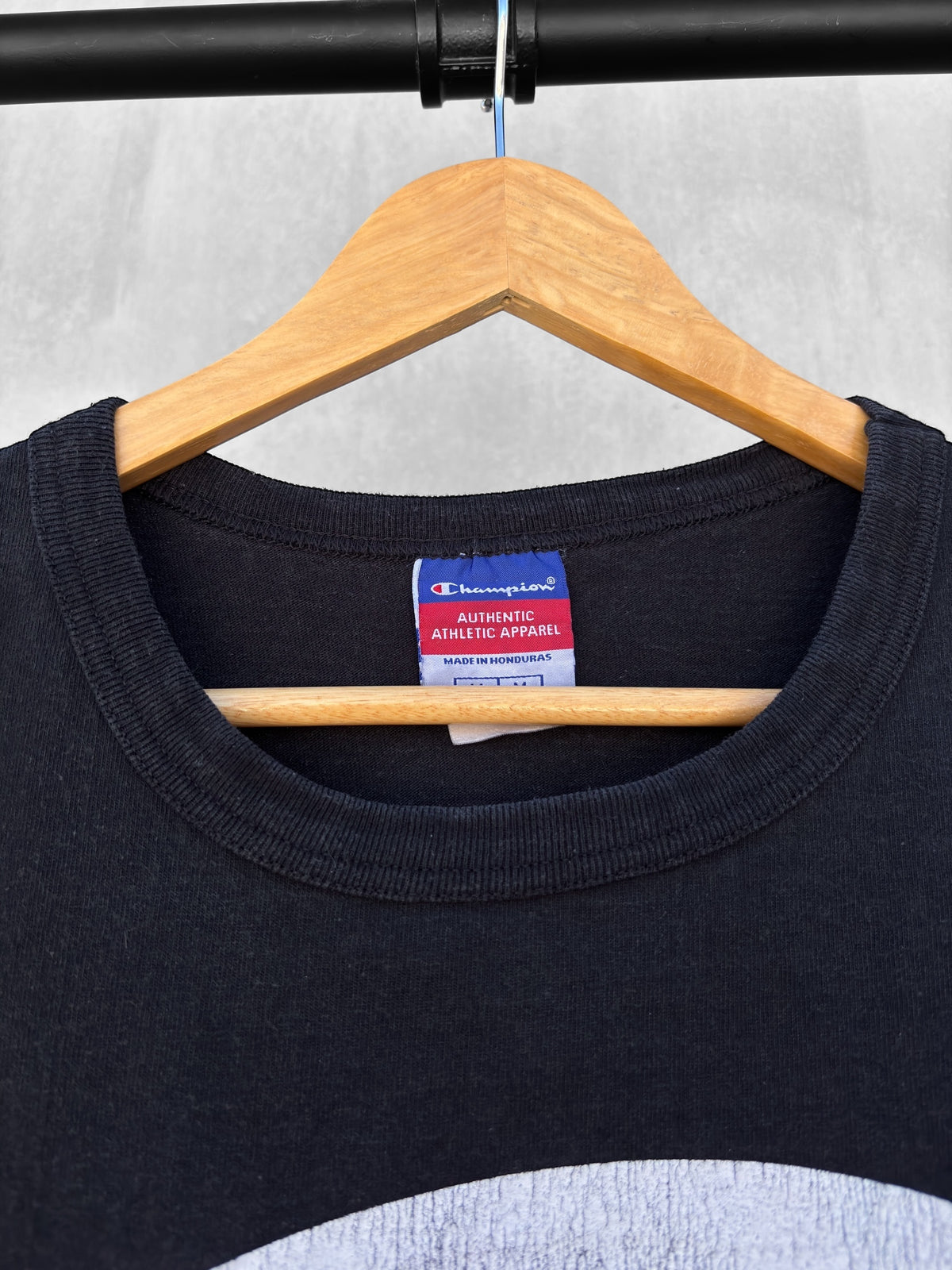 Champion - M