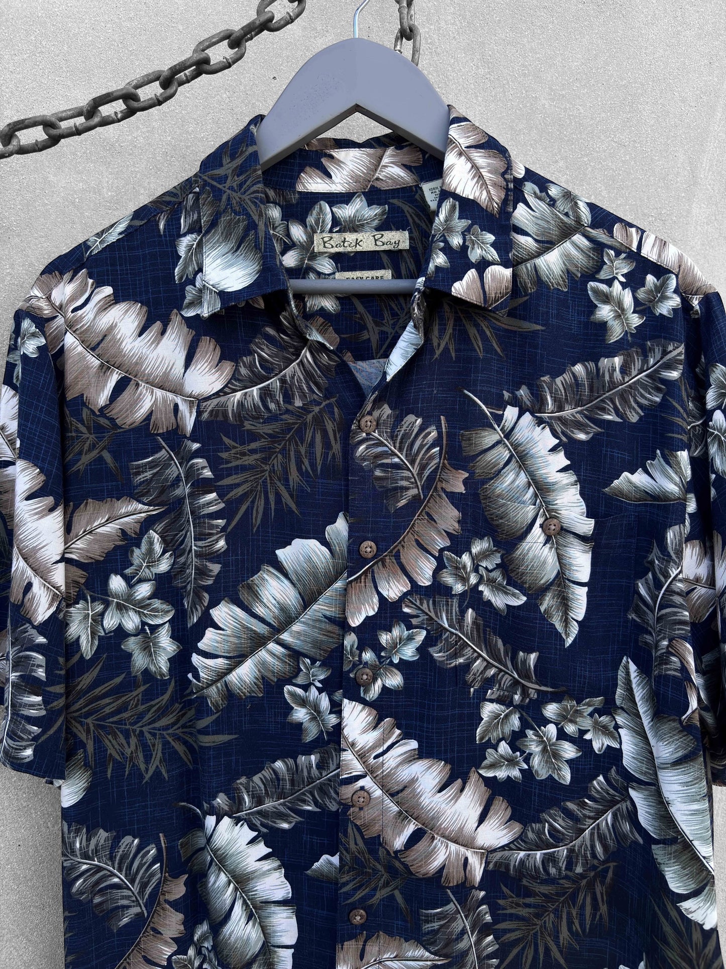 Batik Bay - L
