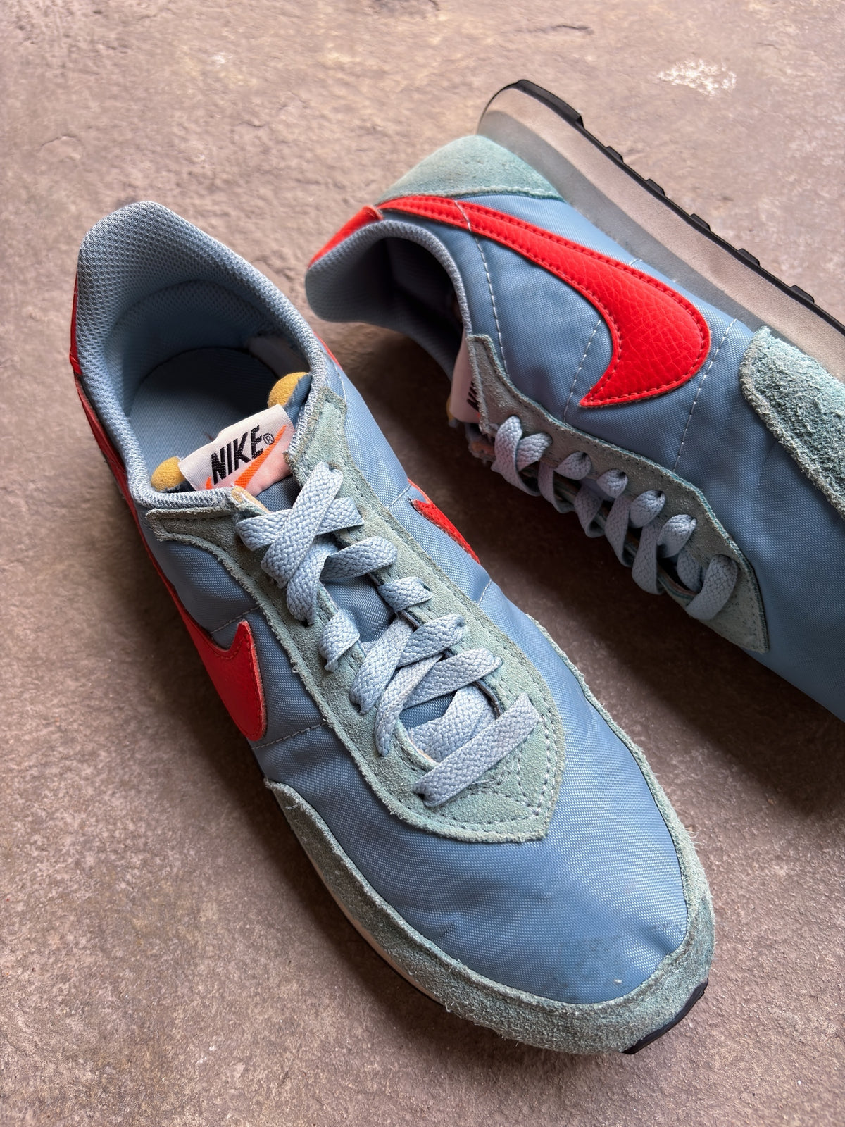 Nike Waffle Trainers - 25 CM