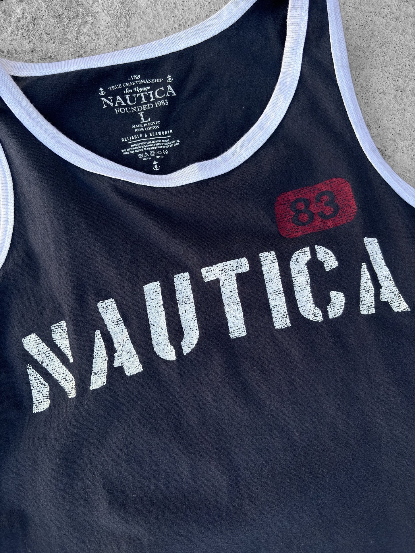 Nautica- L