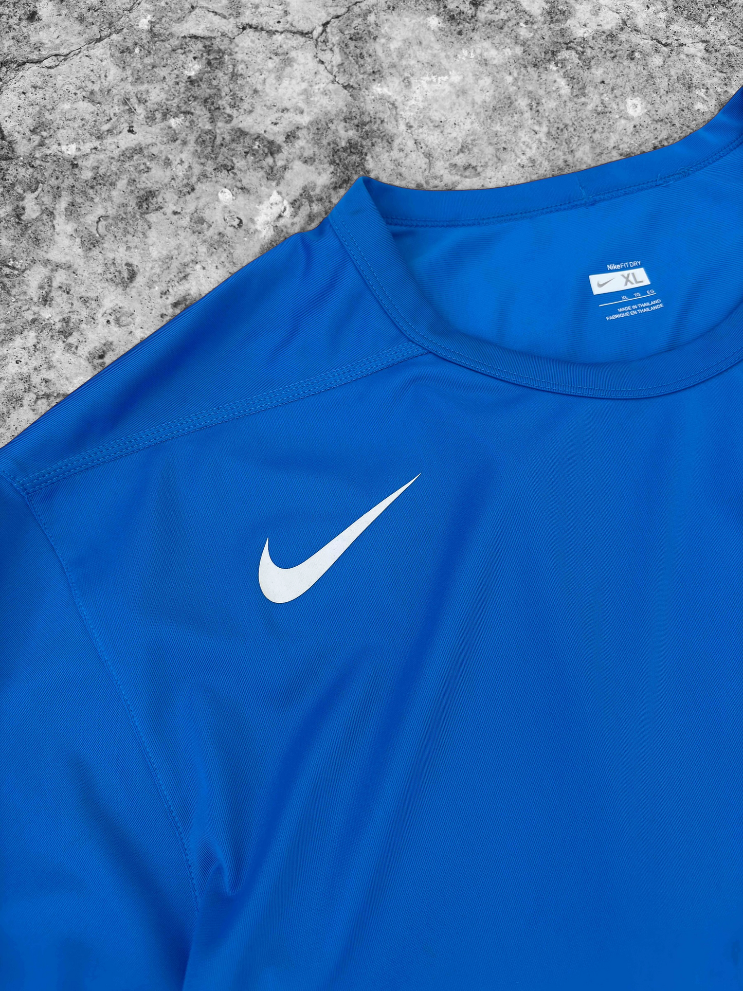 NIKE Sport Tee - XL