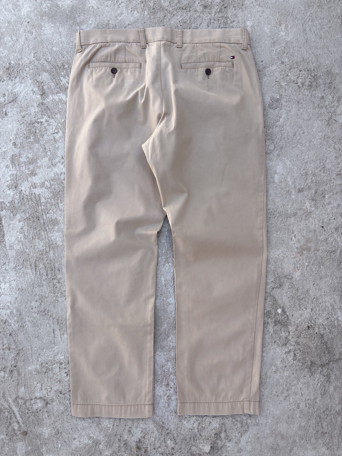 Tommy Hilfiger - 34