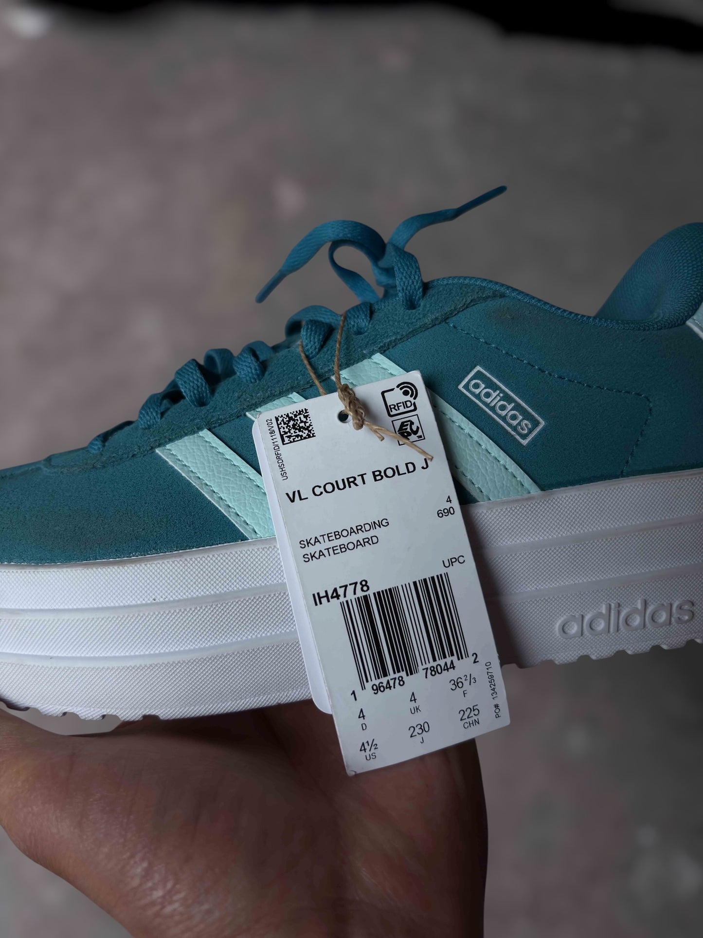 Adidas Court Bold - 24.5 US