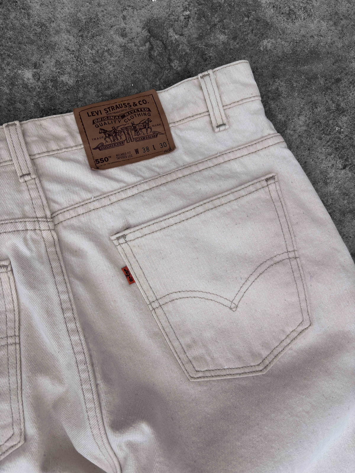 Levis 550 Orange Tab - 38