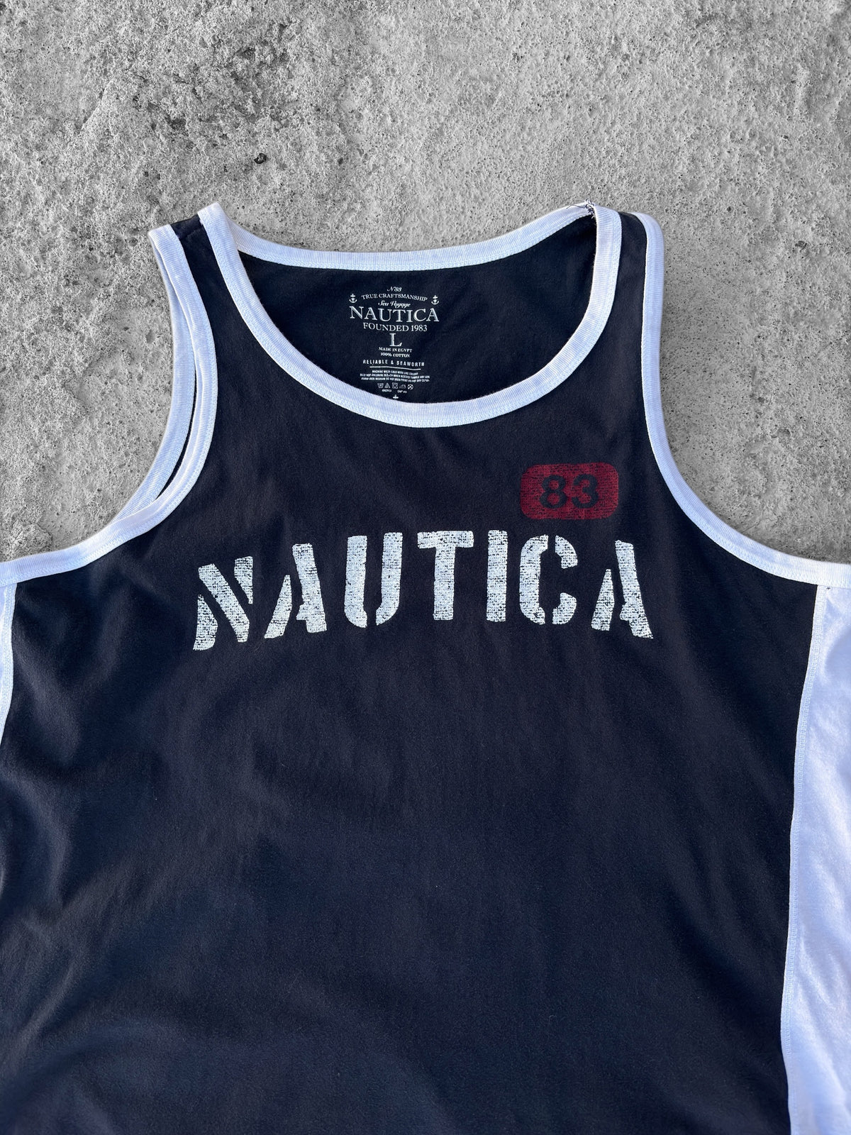 Nautica- L