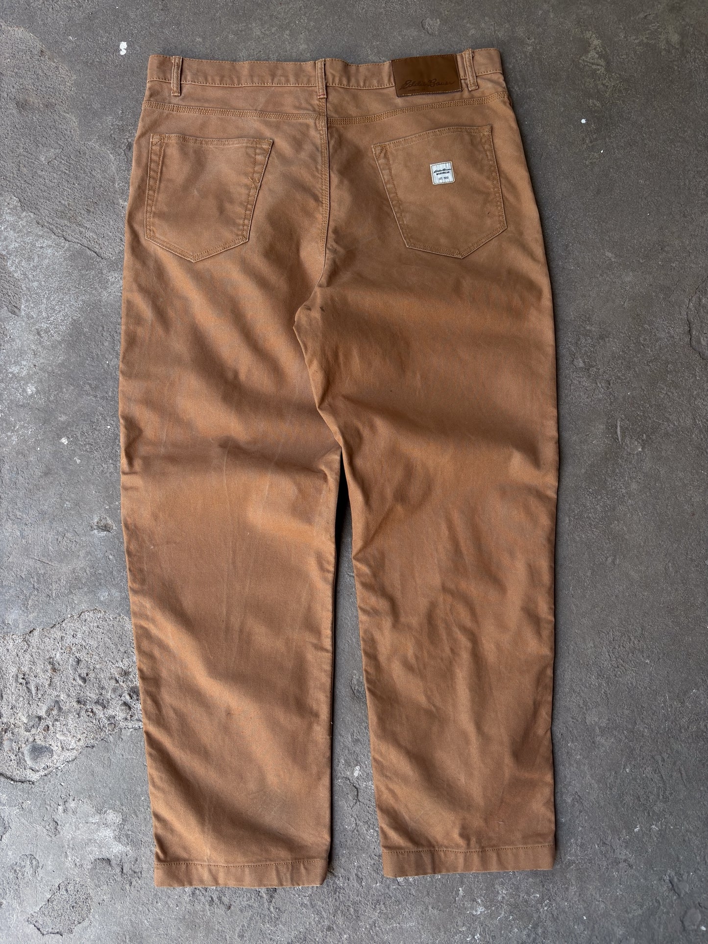 Eddie Bauer - 40