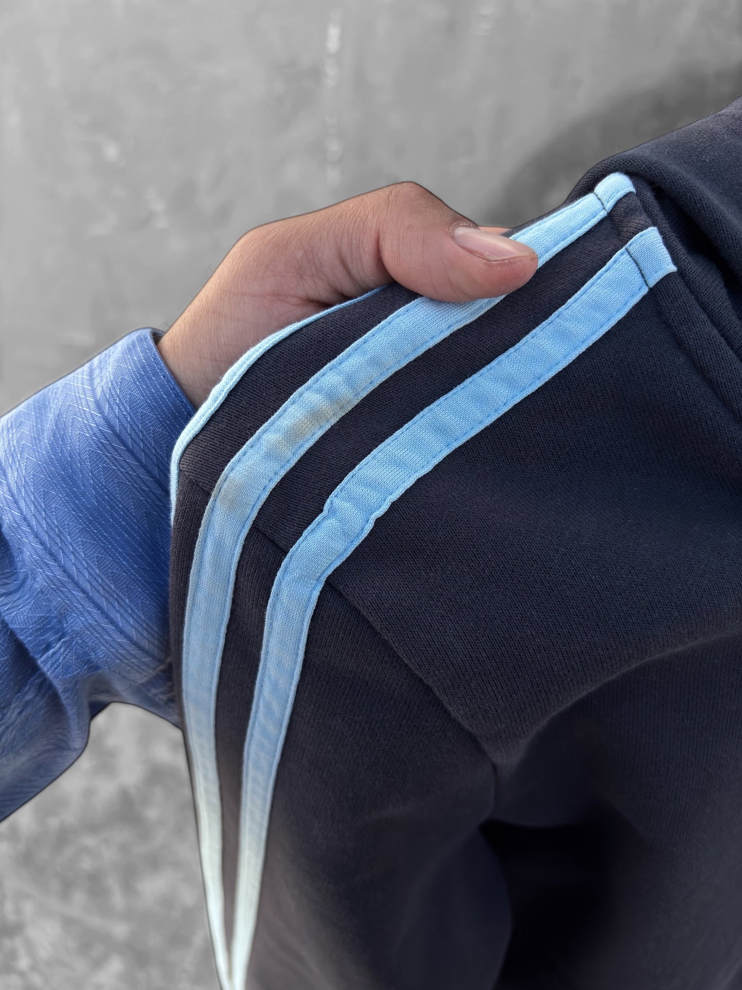 Adidas - L