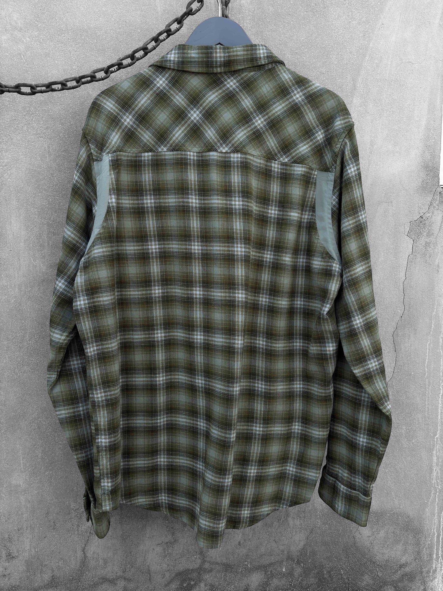 Under Armour - XL