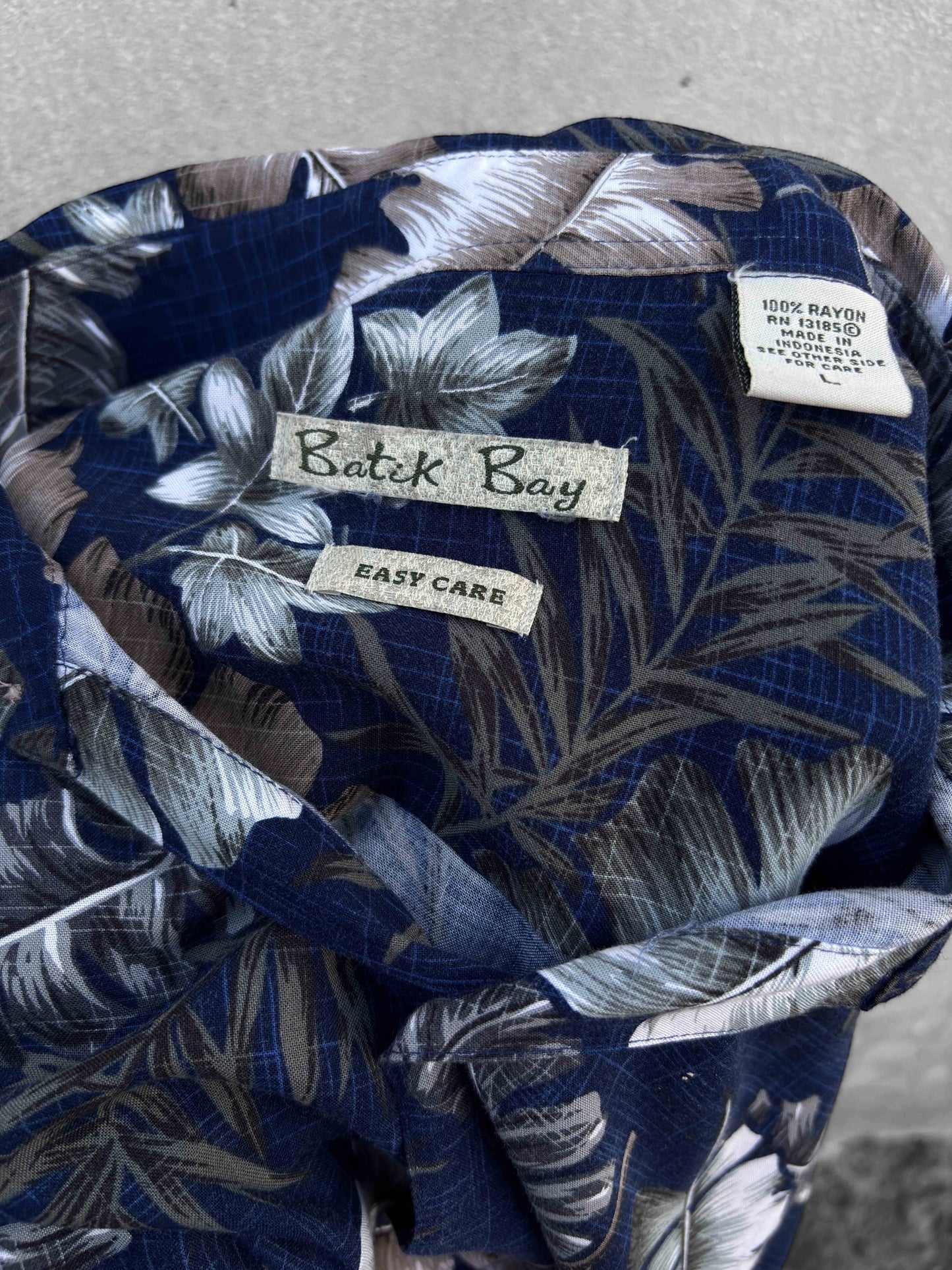 Batik Bay - L