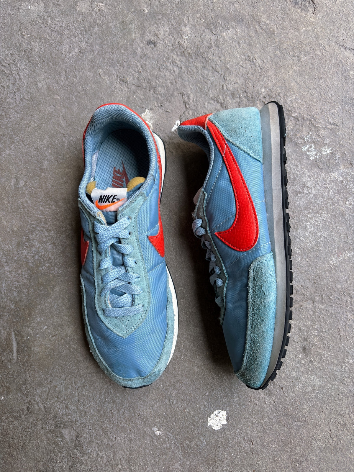 Nike Waffle Trainers - 25 CM