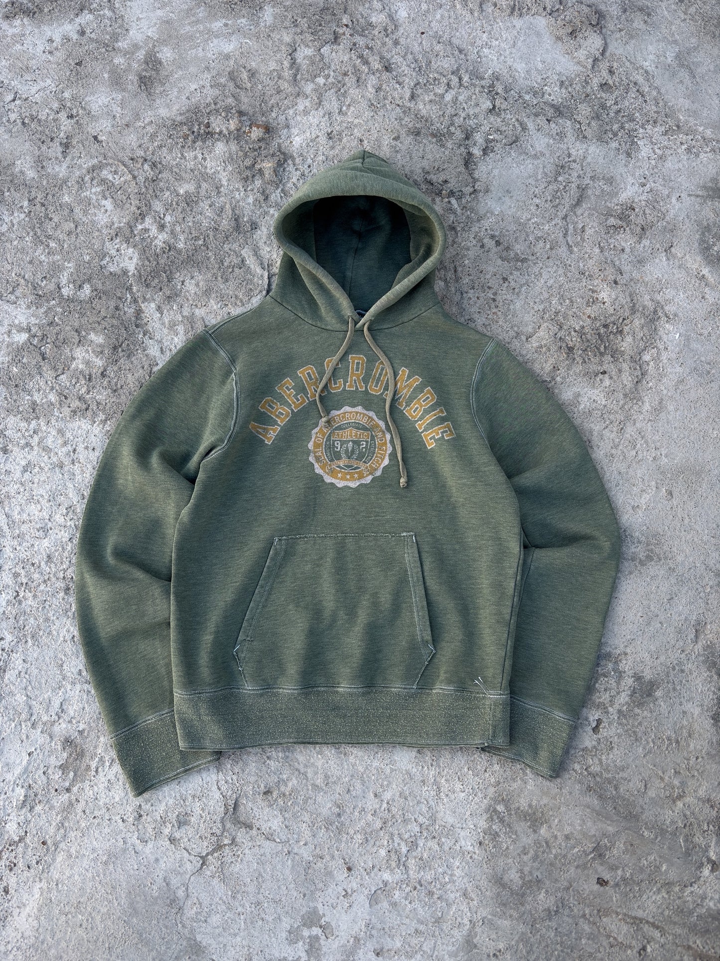 Abercrombie - M