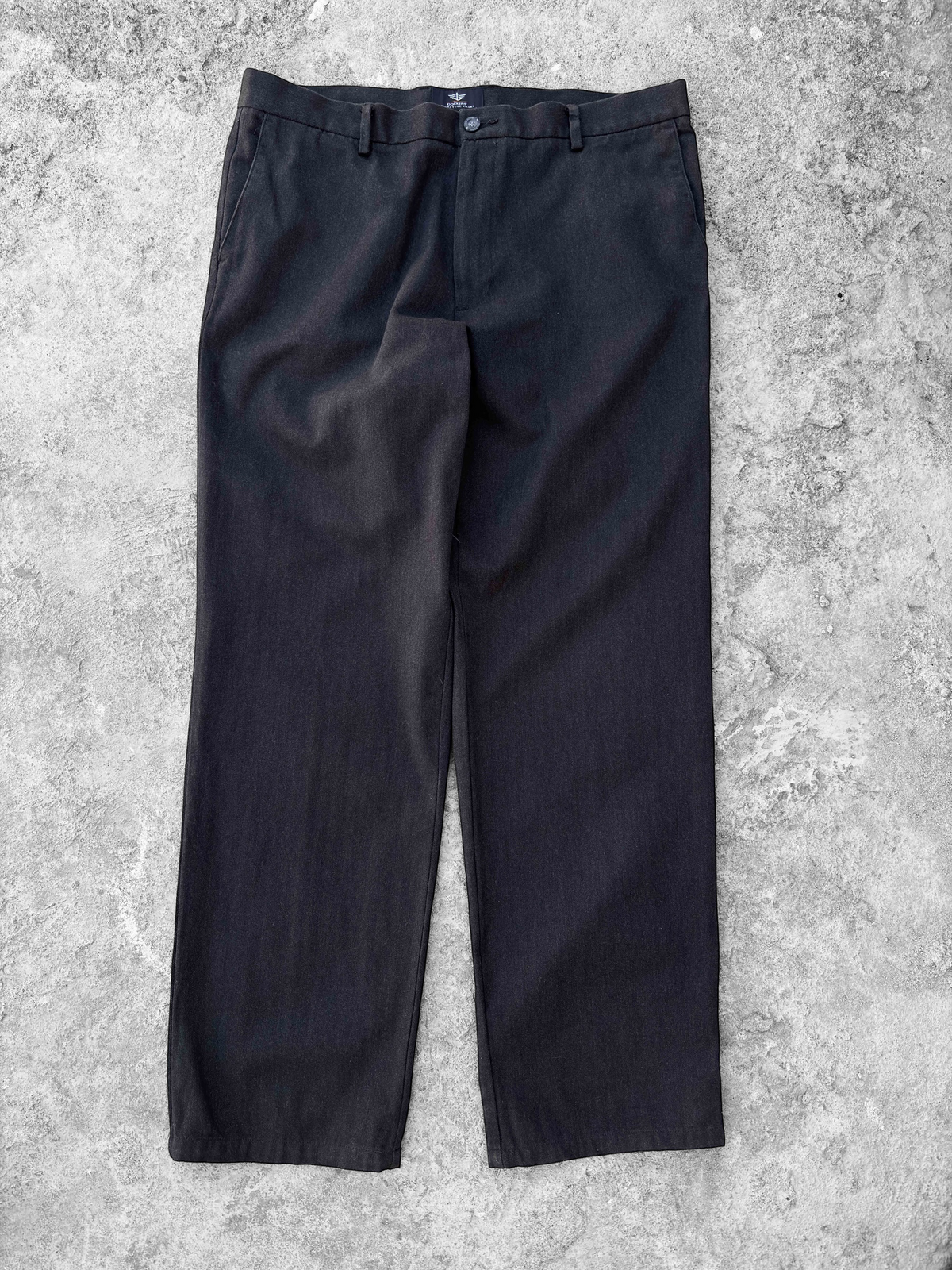 Dockers - 38